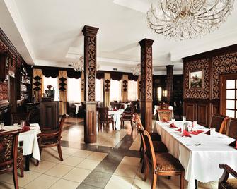 Hotel Restauracja Twist - كروسنو - مطعم