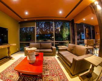 Mg Hotels & Suites - Rionegro - Servicio de la propiedad