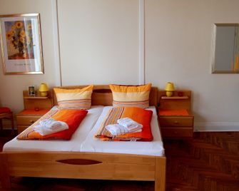 The Avalon Hotel - Altstadt Schwerin - Schwerin - בניין