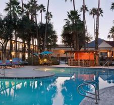 Hotel Adeline