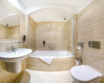 Elite Hotel - Praga - Baño