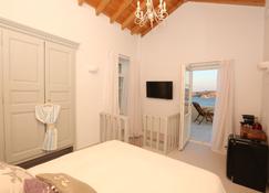 1901 Hermoupolis Maison - Ermoupoli - Bedroom