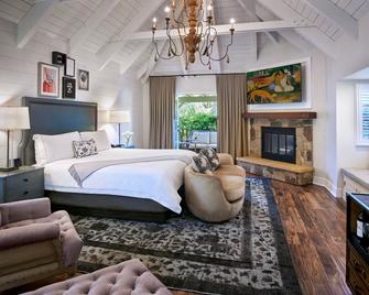 Vintage House at The Estate Yountville - Yountville - Bedroom
