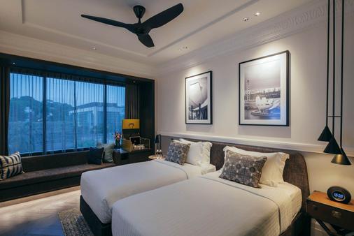 Grand Park City Hall - Singapore - Makuuhuone