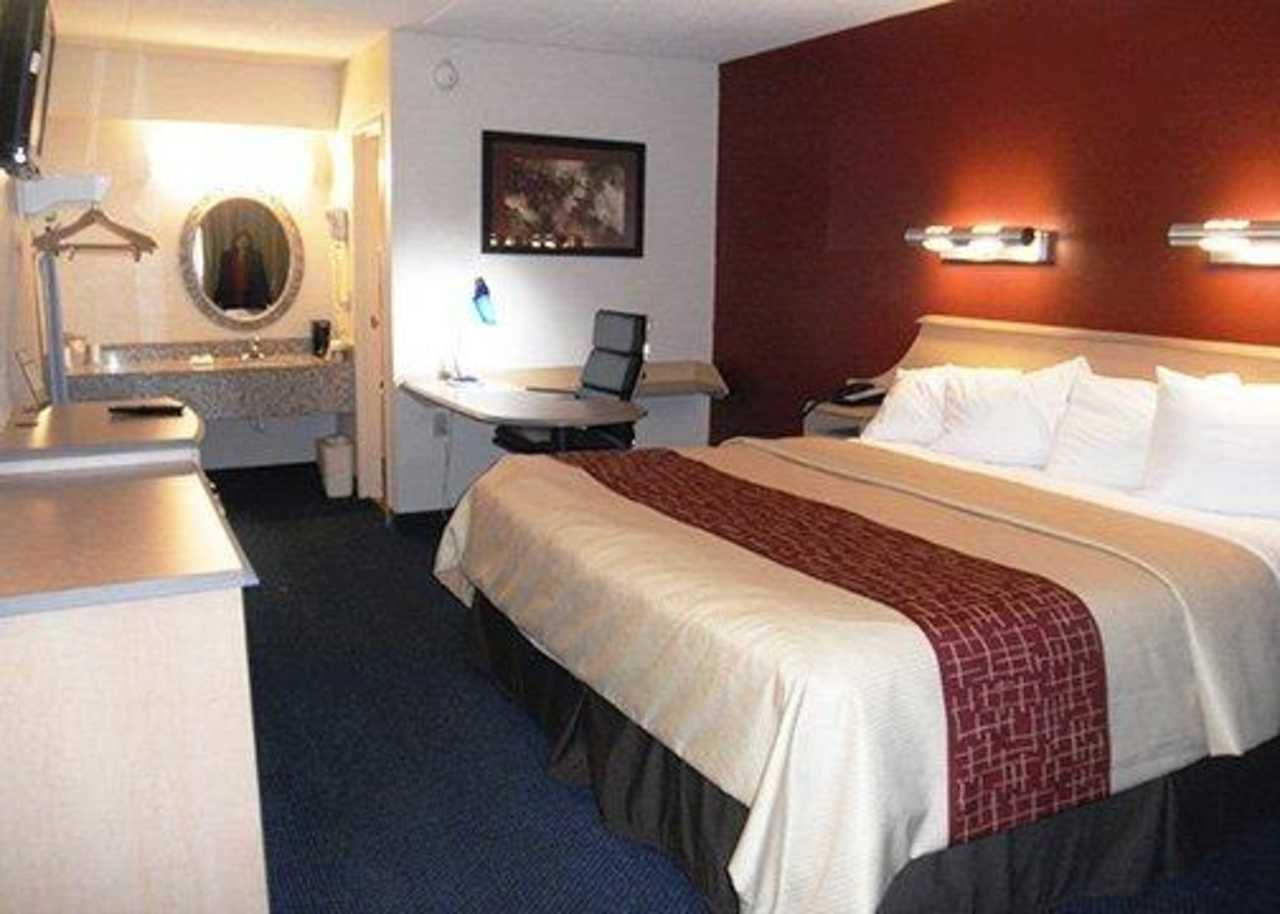 Rodeway Inn - פורט ווין - חדר שינה