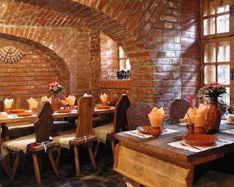 Pensiunea Ileana - סיביו - מסעדה