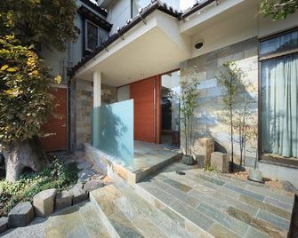 Asahi no Yado Nabeya - Kami - Gebäude