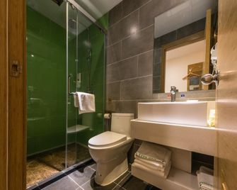 Greentree Inn Xi'an Xincheng District Raily Station Wukou Metro Station Hotel - Xi An - Banheiro