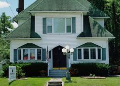 Maple Street Inn - Centerville - Gebouw