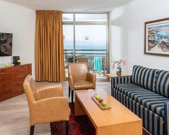 Leonardo Hotel Tiberias - Tiberias - Stue