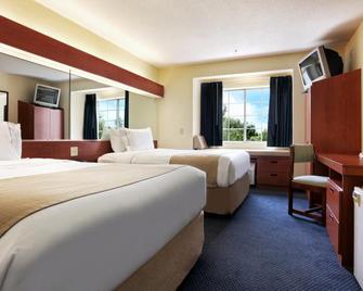 Microtel Inn & Suites Rincon - Rincon - Bedroom
