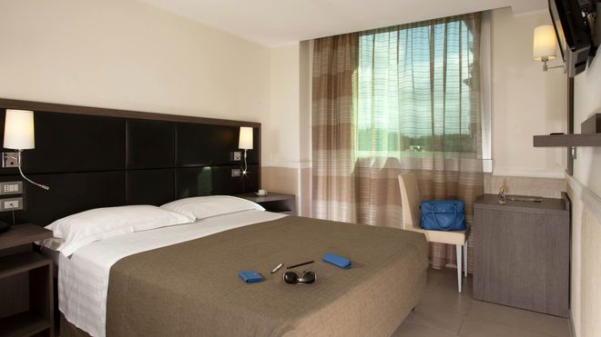 Hotel Artis - Roma - Habitación