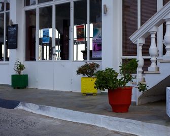 Art & Motion Union - Guest Room 4 - Apikia - Vista del exterior