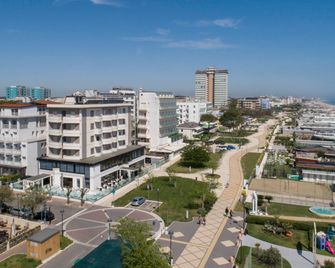Marittimo Milano Marittima - Milano Marittima - Vista del exterior
