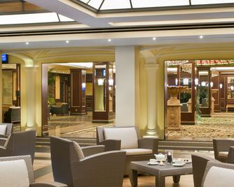 Grand Hotel Dino - Baveno - Oleskelutila