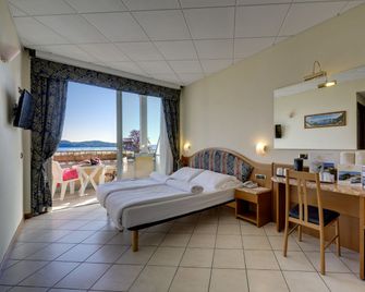 Hotel Residence Zust - Verbania - Soveværelse