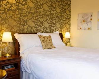 White Horse Inn & Restaurant - Kettering - Camera da letto