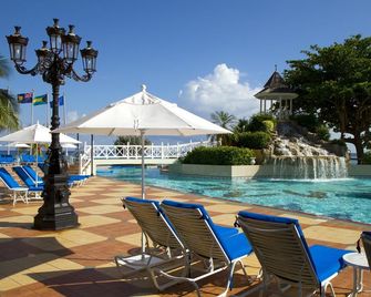 Sandals Dunn's River - Ocho Rios - Pool