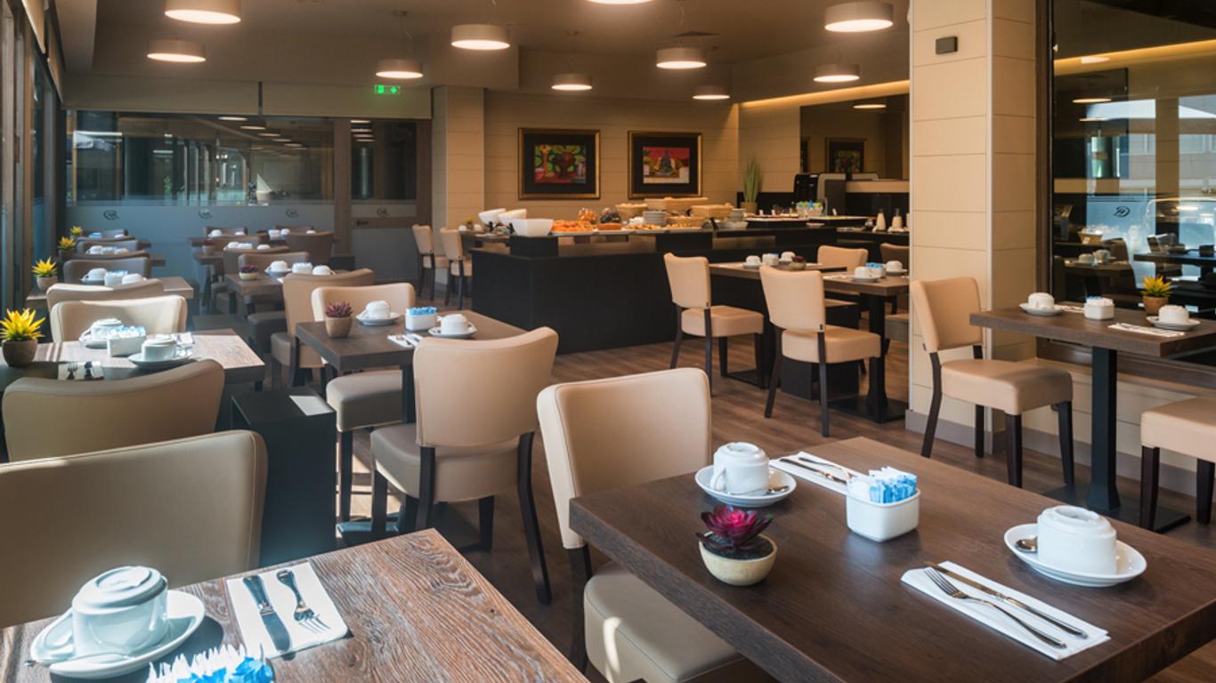 Hotel Dom Henrique - Downtown