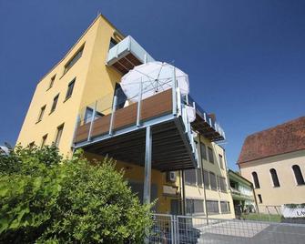 Hotel Lava-Inn - Feldbach - Gebäude