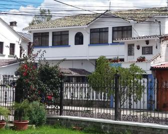Casa - Pinto Grand House - Quito - Edificio
