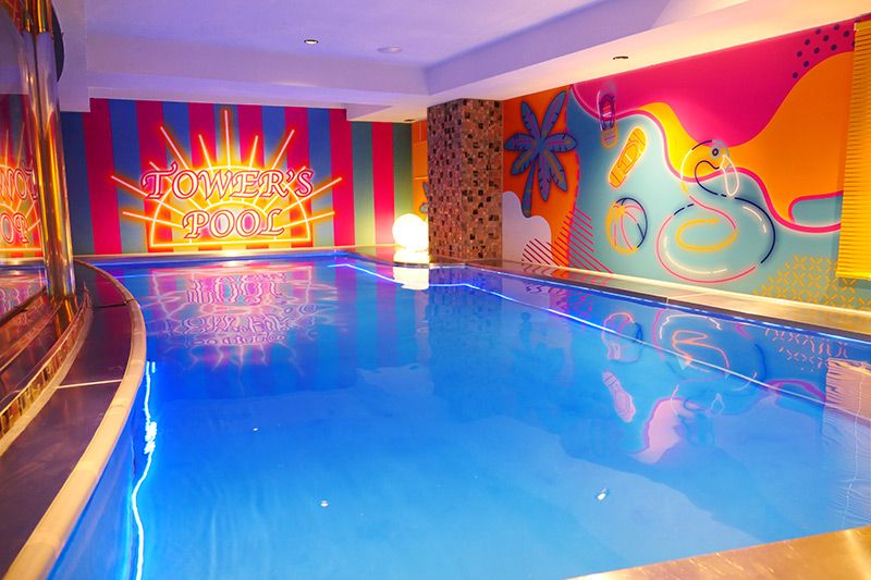 تاورز هوتل - أوساكا - حوض السباحة