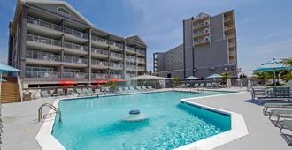 Commander Beach House Hotel - Ocean City - Uima-allas