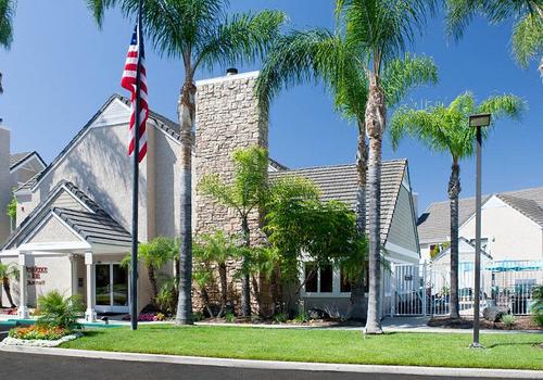Marriott Irvine Spectrum Irvine Ca What To Know Before You Bring Your Family