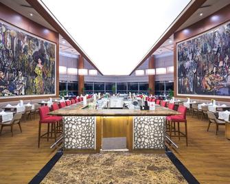 كونكورد دي لوكس ريزورت لارا أنطاليا - برايف أولتر سشر امل جميع الخدمات - أنطاليا - مطعم