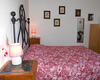 B&B Live Paradise - Norcia - Schlafzimmer