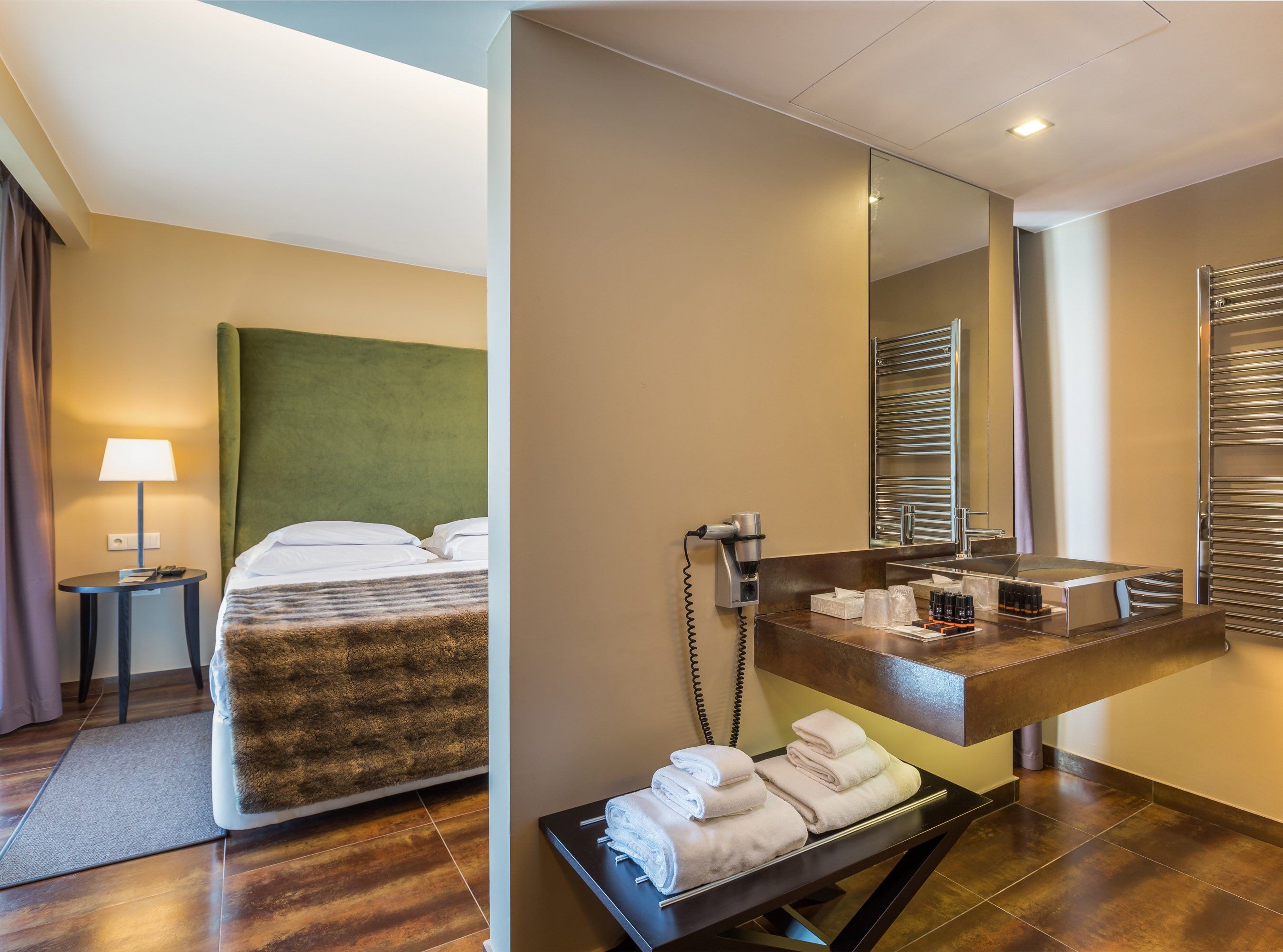 Bathroom view of null, located in null. Image provided by Official Hotel Information