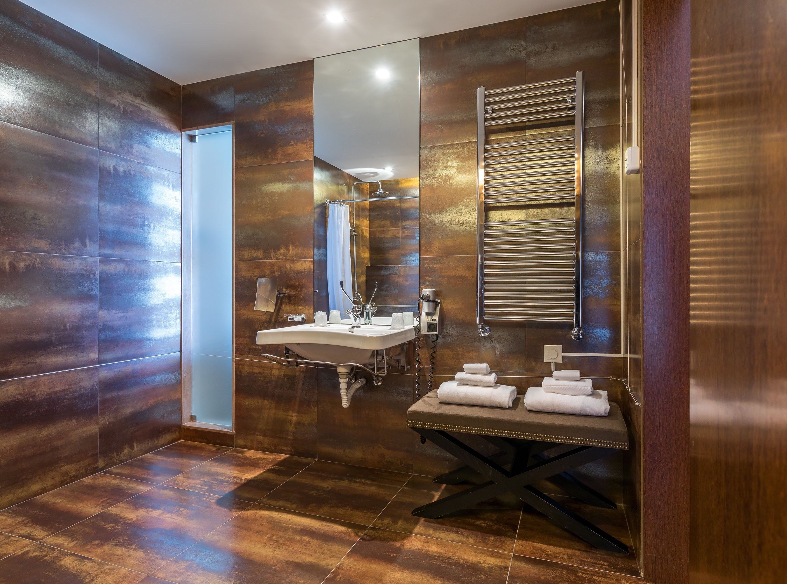 Bathroom view of null, located in null. Image provided by Official Hotel Information