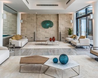 Nurai Island Resort - אבו דאבי - לובי