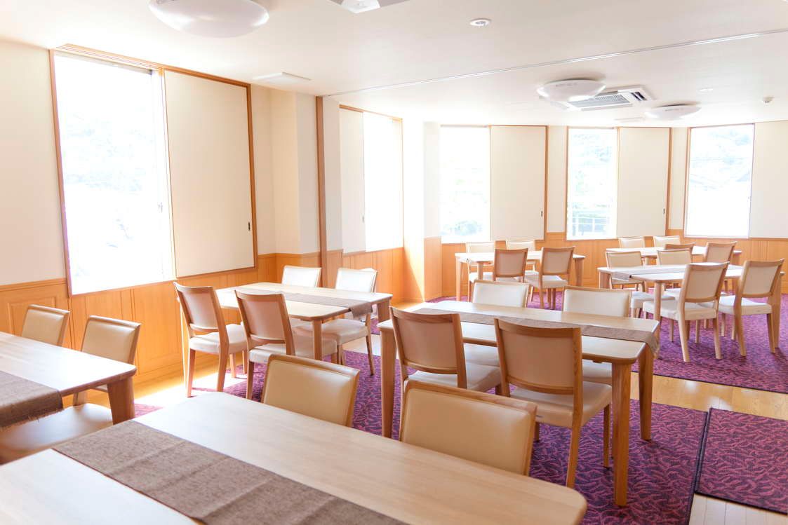 Awaikeda Ekimae Hotel Eleven - מיושי - מסעדה