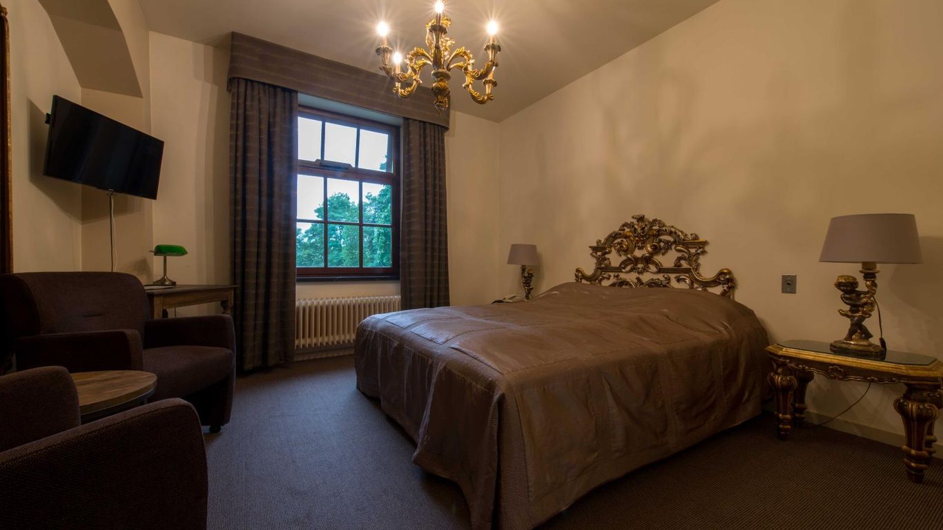 هوتل تورينهوف