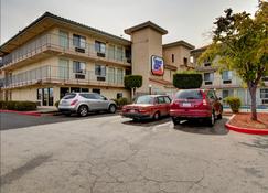 Good Nite Inn Sacramento - Sacramento - Bangunan