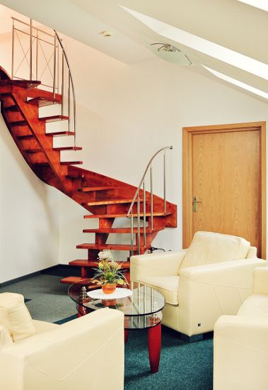 Hotel Sanvit Restauracja & Spa - Sanok - Trappen
