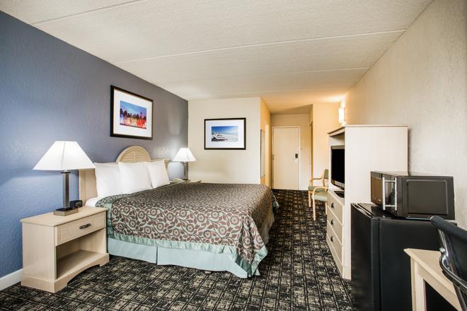 Days Inn By Wyndham Miami International Airport C 104 C