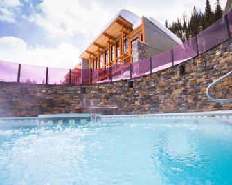 Sunshine Mountain Lodge - Banff
