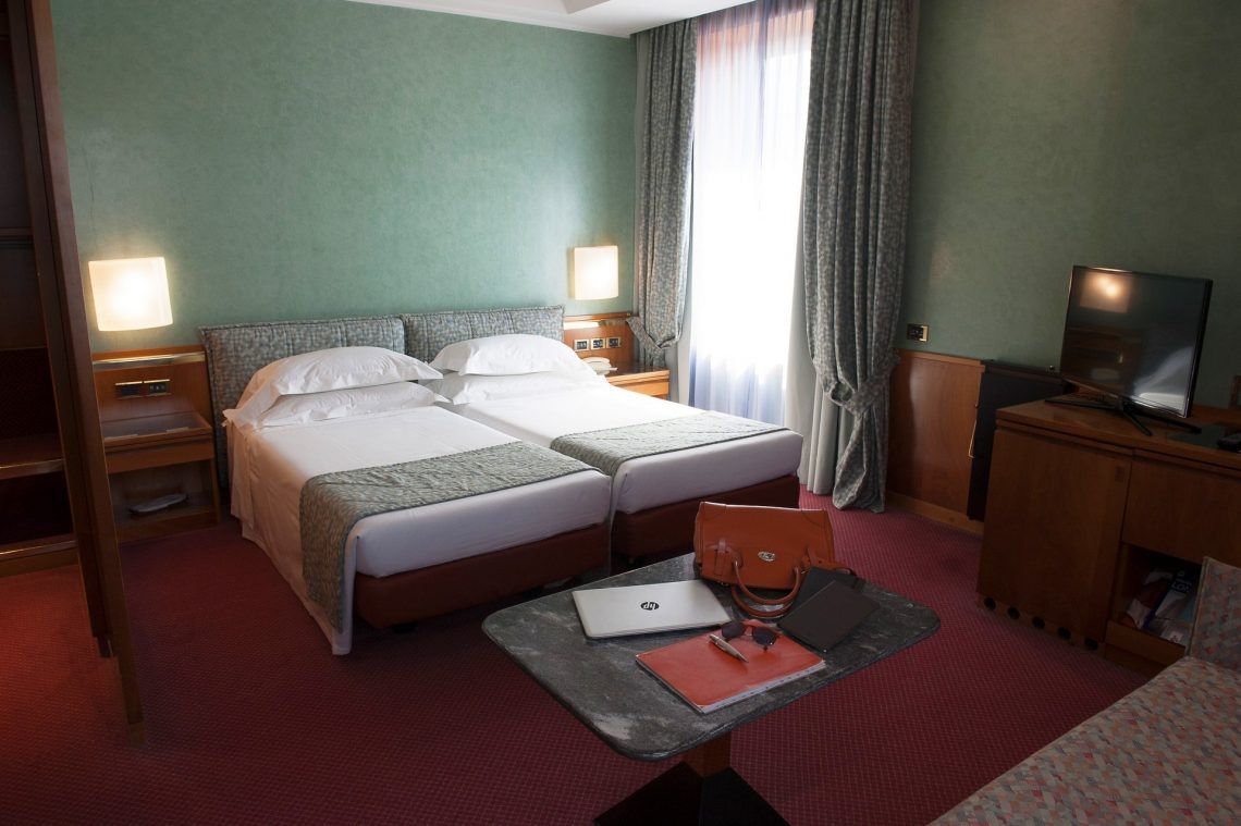 Michelangelo Hotel - Милан - Спальня