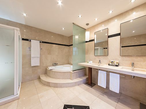 Eurostars Hotel De La Reconquista - Oviedo - Bathroom