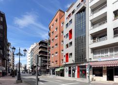 Exe Hotel El Magistral - Oviedo - Κτίριο
