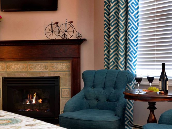 Beech Tree Inn Cottage 112 2 7 0 Newport Hotel Deals
