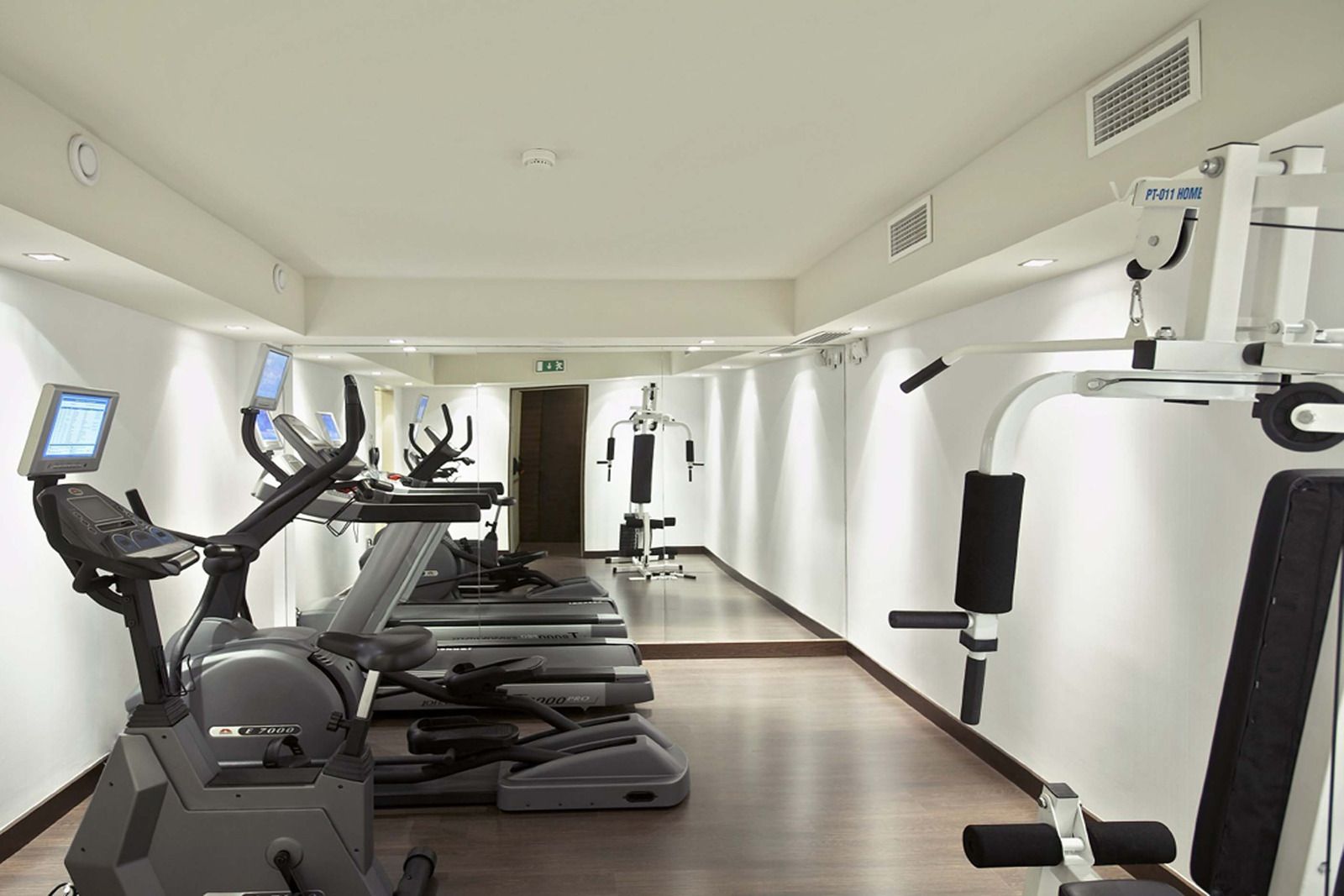 BessaHotel Boavista - Porto - Fitnessbereich