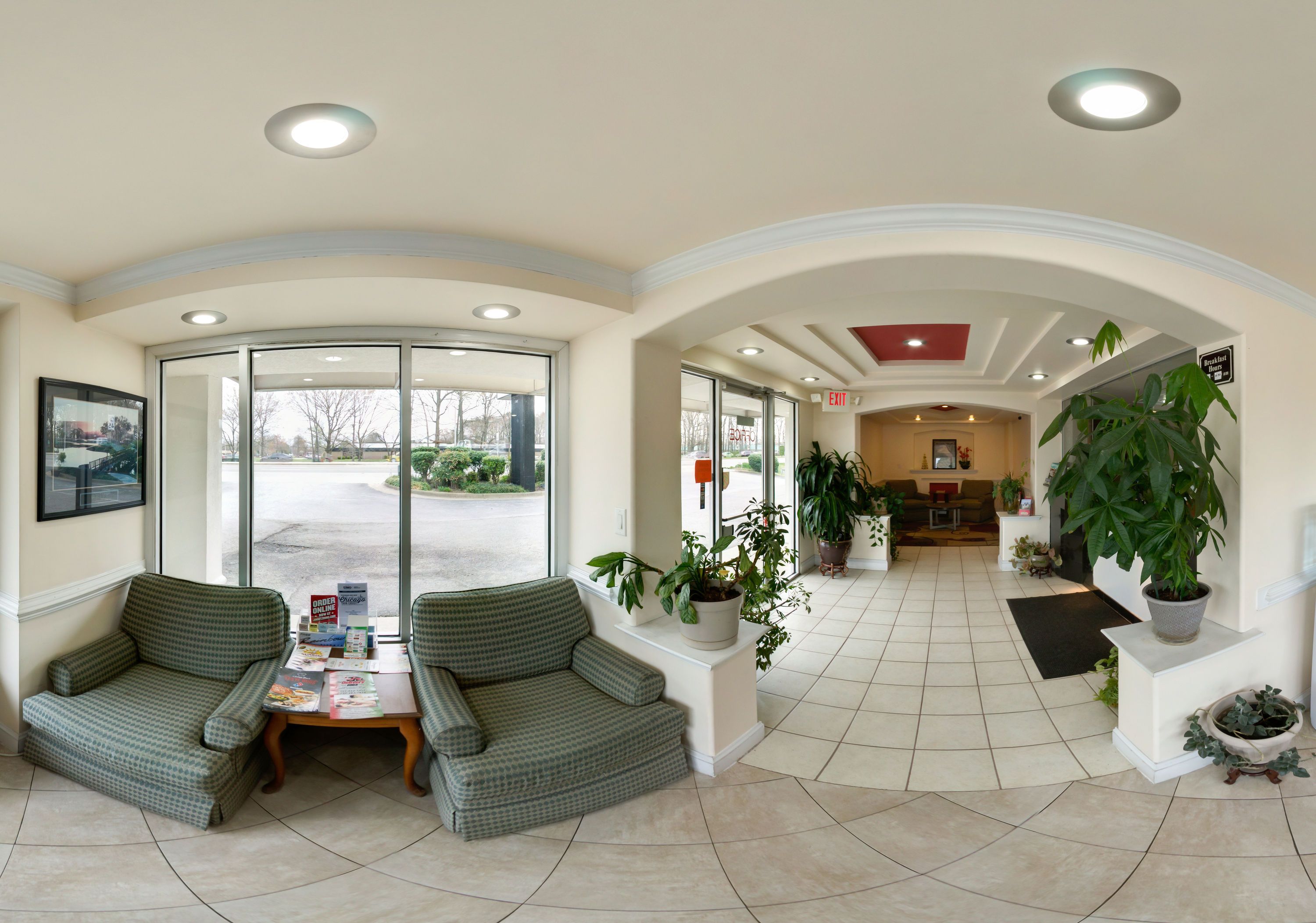 Lobby view of Key West Inn - Newport News