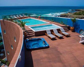 Hotel Vip Praia - Praia - Pool