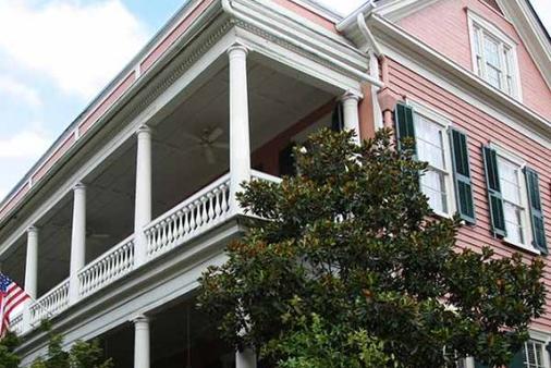 The Ashley Inn - Charleston - Building