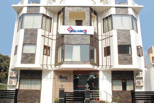 Square 9 Inn - Gurgaon - Building