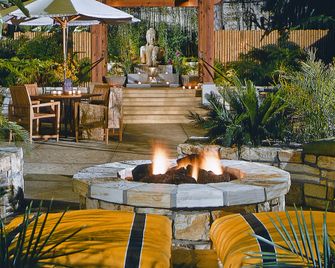 Tradewinds Carmel - Carmel-by-the-Sea - Patio
