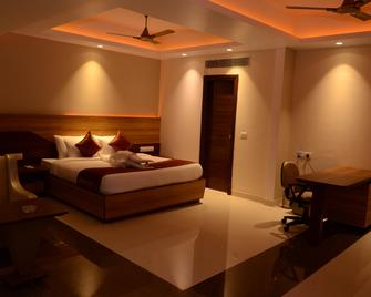 Hotel La Capitol - Chhatarpur - Bedroom